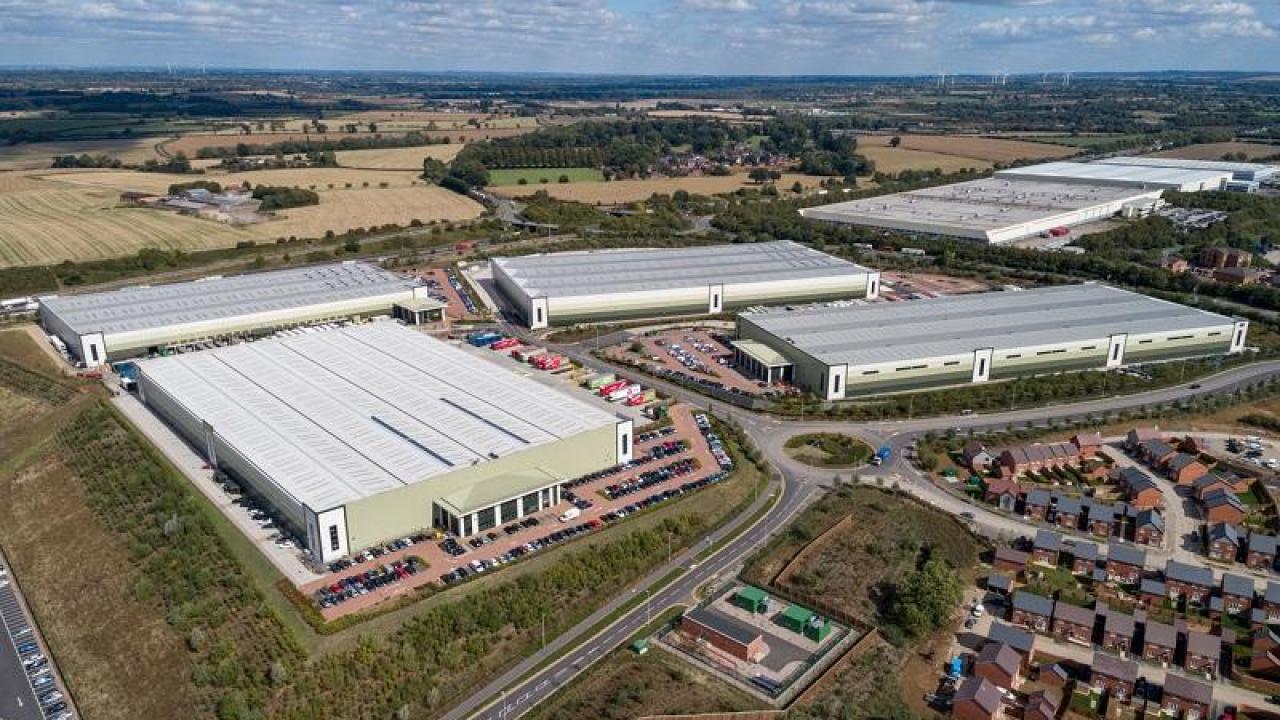 CA-groups-roofing-and-cladding-solution